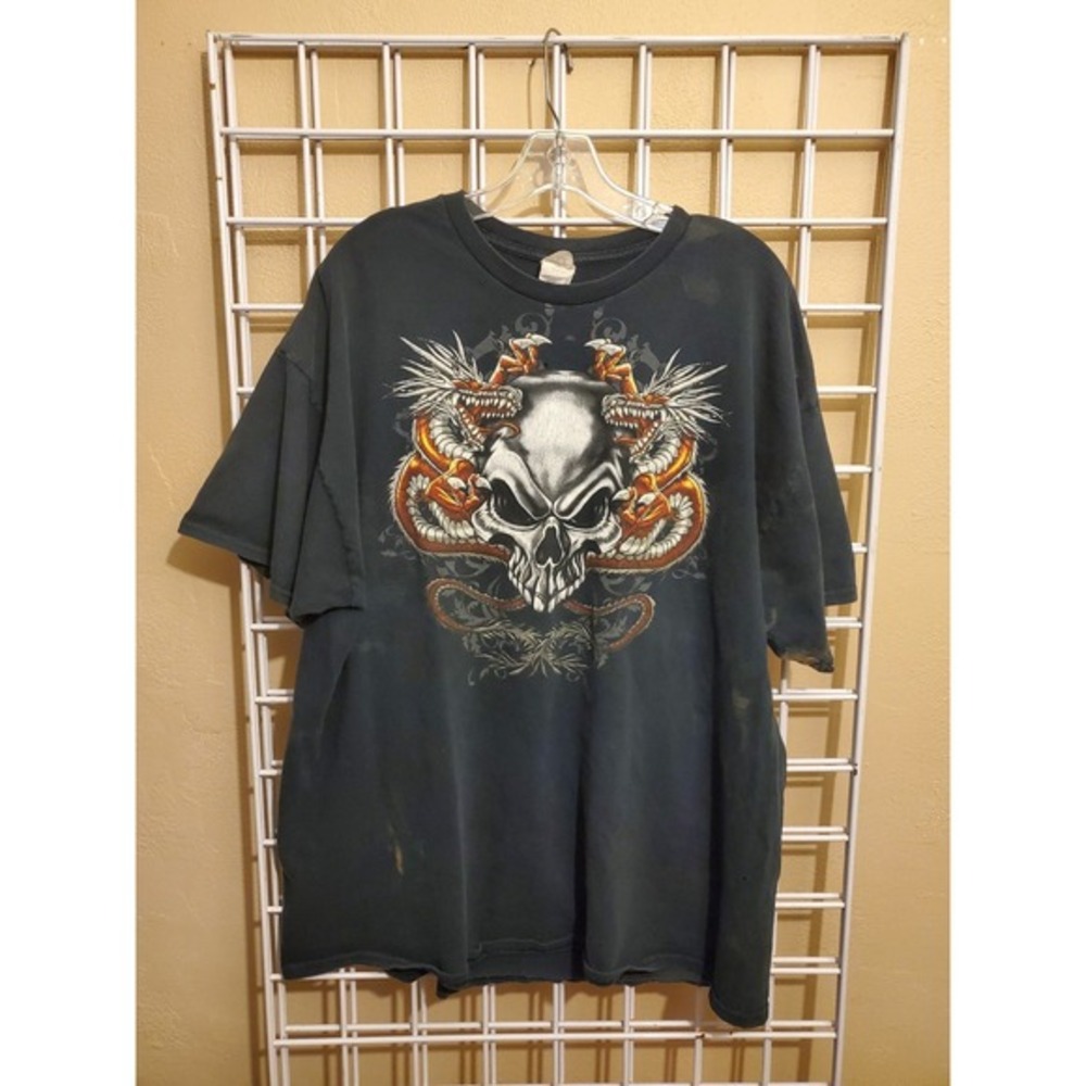 Thrashed Skull Dragon Beast Claws‎ Teeth Breathing t-shirt